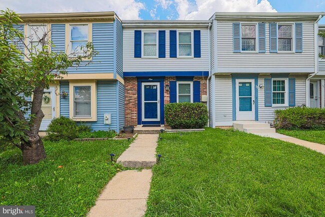 Building Photo - 9 Stillwood Cir