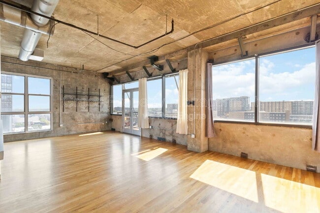 Building Photo - 2020 Arapahoe St