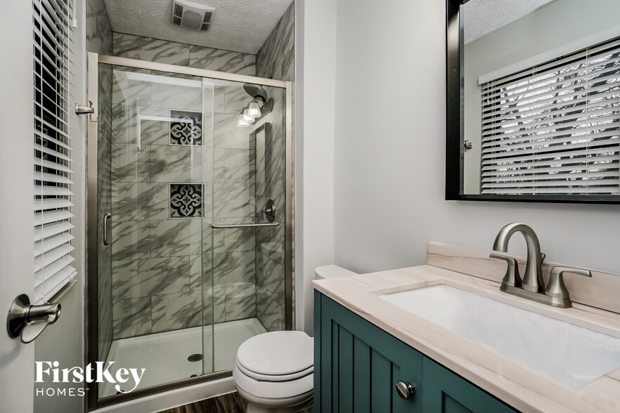 Building Photo - 659 Forestwood Dr