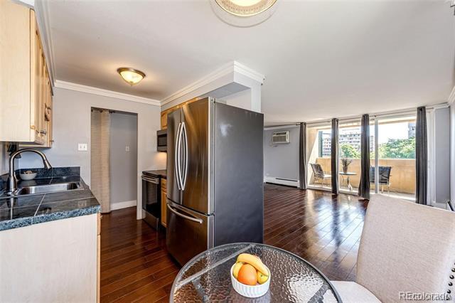 Building Photo - 1035 Colorado Blvd