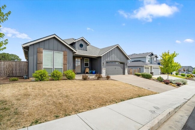 Building Photo - 3Bed/2 Bathroom Beautiful New Construction...