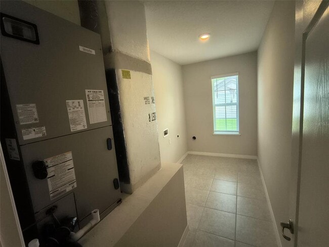 Building Photo - 45 Wellwood Ln