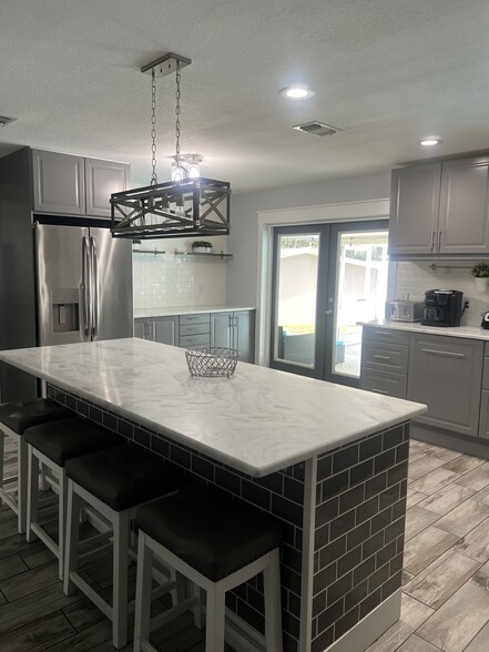 Building Photo - 1011 67th Avenue Dr W