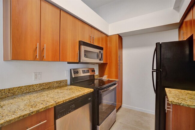 Building Photo - 1050 Crystal Way
