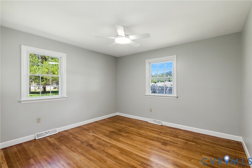 Building Photo - 2111 Clary Rd