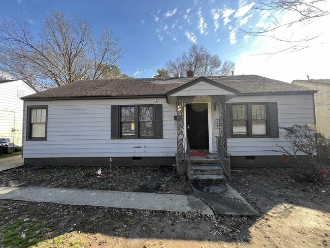 Primary Photo - 3581 Fairmont Ave