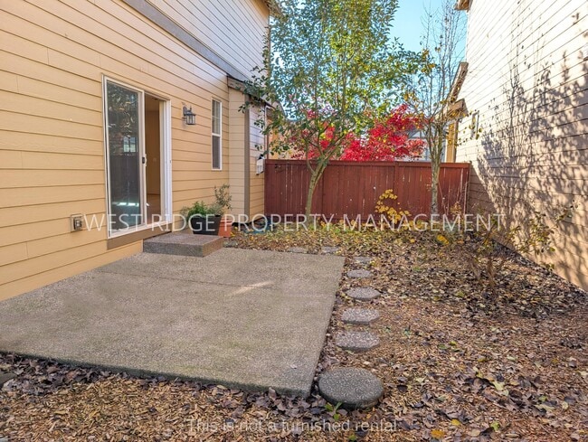 Building Photo - 13655 SW King Lear Way