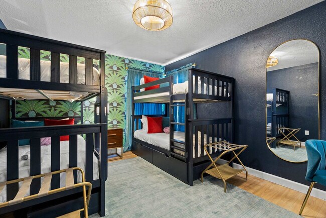 Building Photo - 13672 88th Ave N