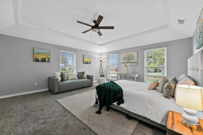 Building Photo - 303 Riva Ridge