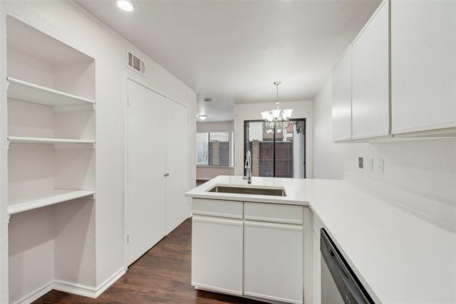 Building Photo - 519 Ranch Trail