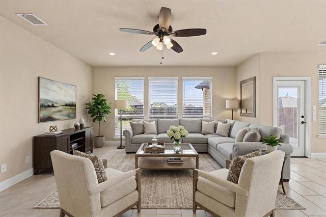 Building Photo - 1012 Granger Dr