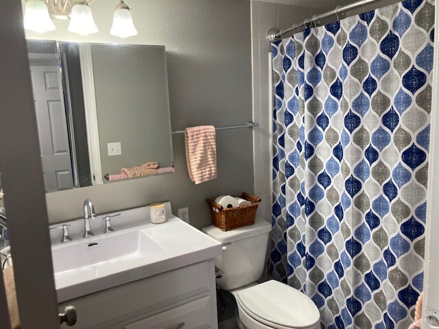 Building Photo - 501 Colorado St