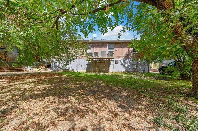 Building Photo - 120 E Monterey St