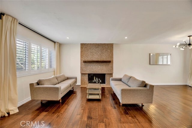 Building Photo - 454 Mt Carmel Dr