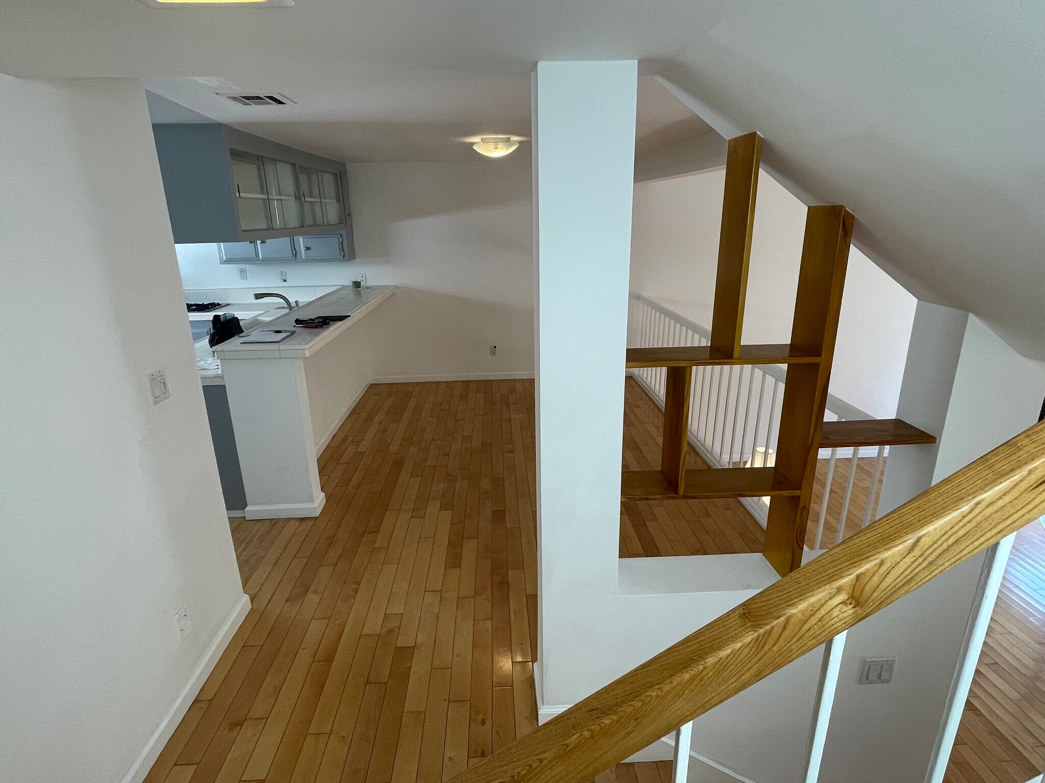 Building Photo - 4723 La Villa Marina Ln