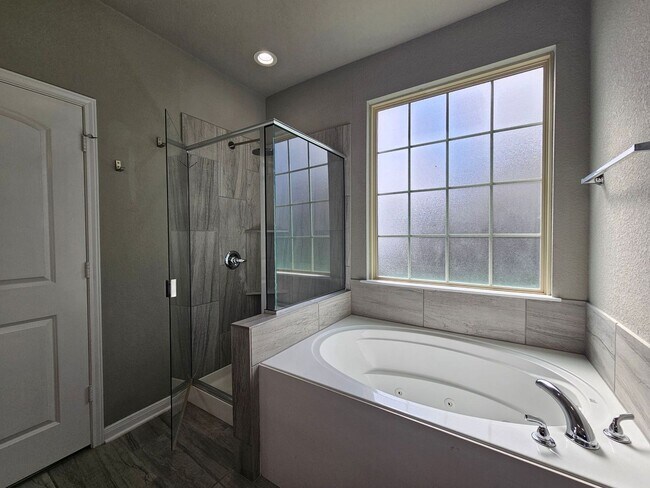 Building Photo - NEW IN MANAGEMENT - AVAILABLE NOW!