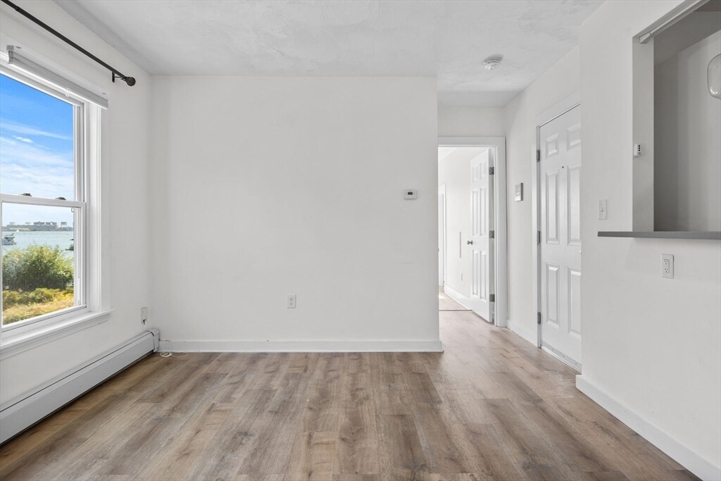 Building Photo - 294 Marginal St