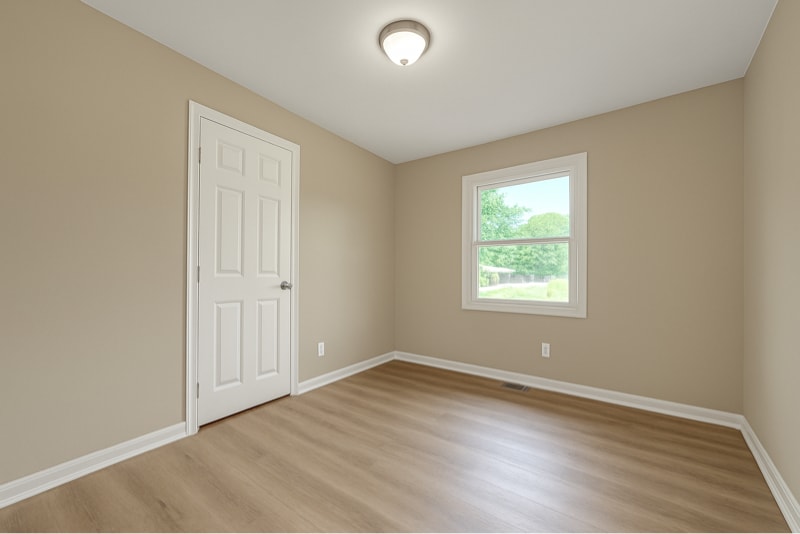 Building Photo - 7 Woodhaven Dr