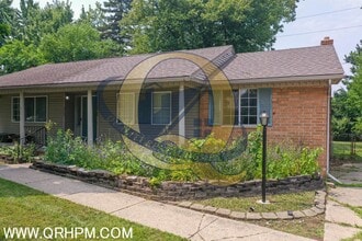 Building Photo - Available Now! Carmen Ainsworth Schools - Water included - SIDE BY SIDE DUPLEX