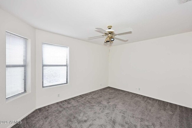 Building Photo - 12152 N Finch Dr