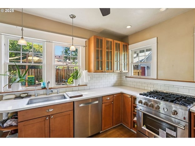 Building Photo - 5325 SW Watson Ave