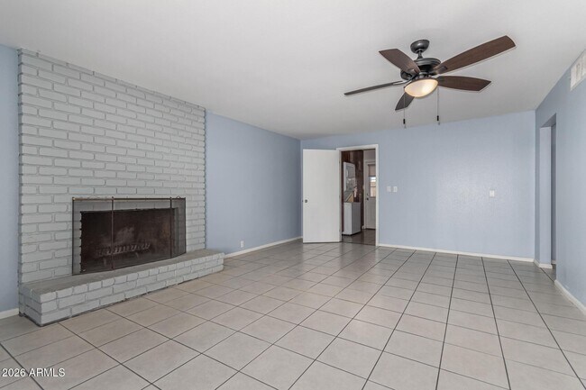 Building Photo - 1887 E Palmcroft Dr