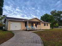 Building Photo - 10782 SW 78th Ct