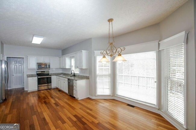 Building Photo - 435 Chandler Ct