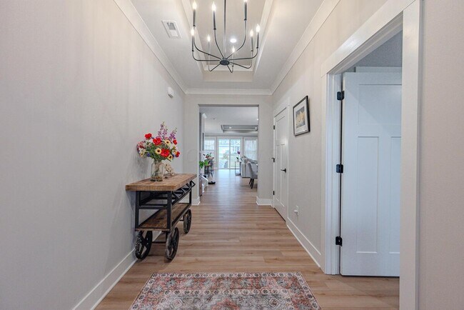 Building Photo - 8838 Eliot Dr