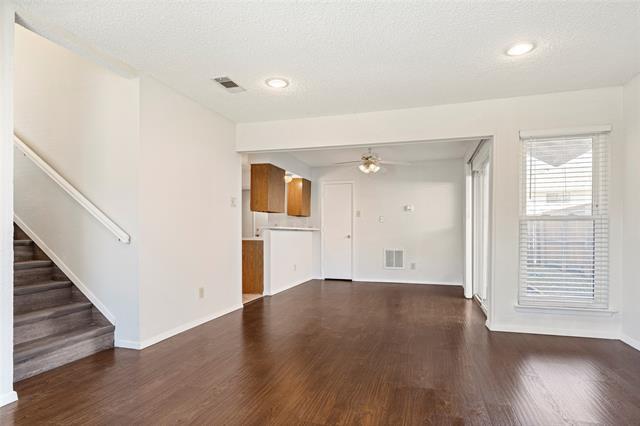 Building Photo - 7591 Tournament Rd