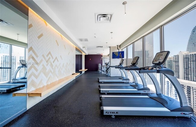 Building Photo - 151 SE 1st St