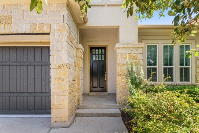 Building Photo - 5209 Mandevilla Dr