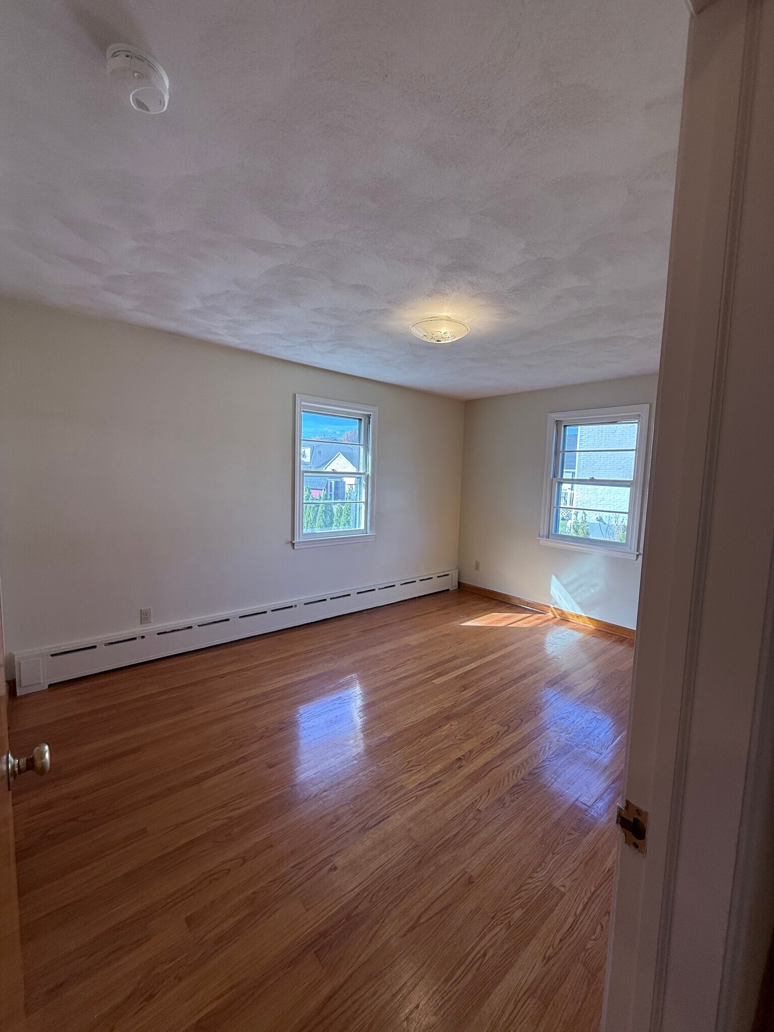 Building Photo - 42 Suffield St