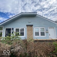 Building Photo - 1727 N Tacoma Ave