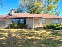 Building Photo - 5004 N University St