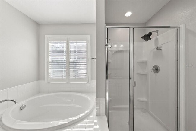 Building Photo - 14019 Crater Cir