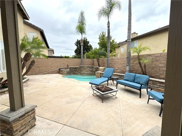Building Photo - 755 S Lassen Ct