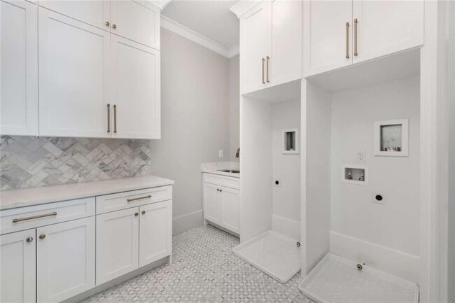 Building Photo - 402 Timberview Trail