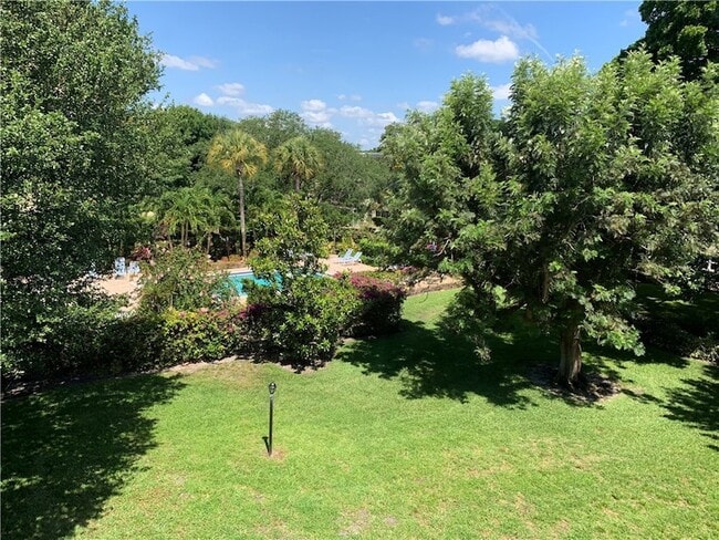 Building Photo - 1100 Ponce De Leon Cir