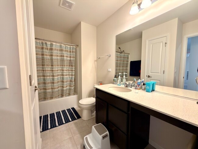 Building Photo - 12460 S Compass Ave