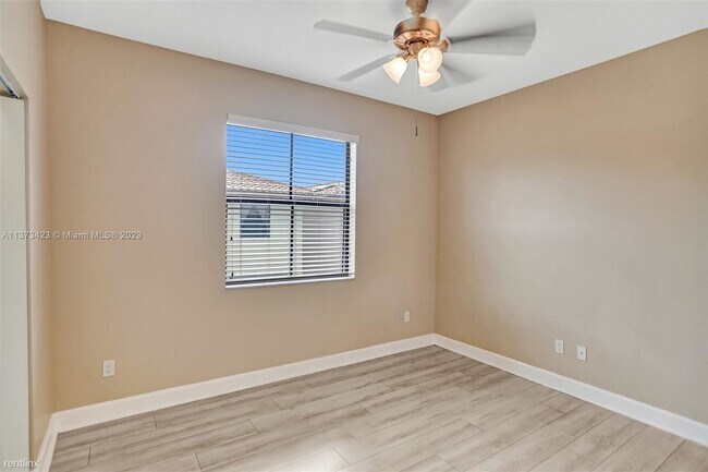 Building Photo - 4 br, 2.5 bath House - 4616 NW 59th St