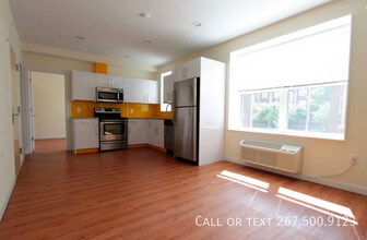 Building Photo - 243 S 49th St