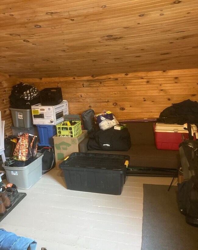 Building Photo - Thing