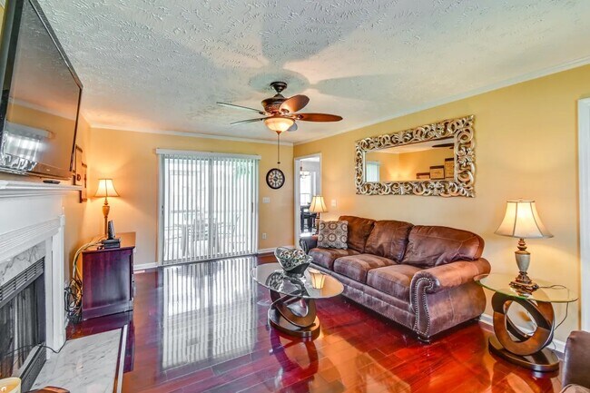 Building Photo - 1139 Curry Ford Dr