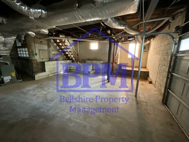 Building Photo - Charming 2-Bedroom Home in the Heart of Di...