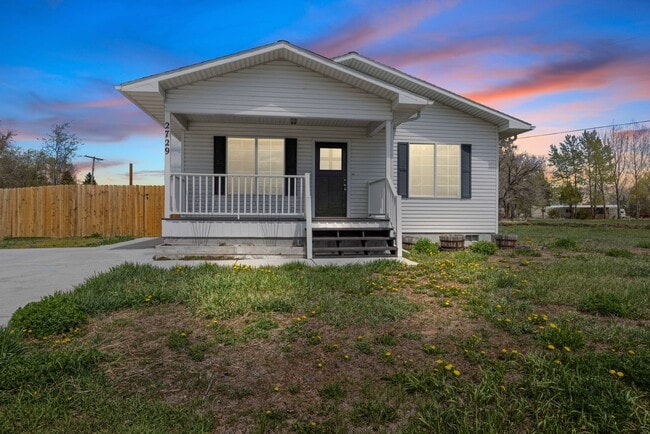 Building Photo - 4-Bed 2-Bath Hidden Gem on a Quiet Cul-de-Sac in Idaho Falls – Move-In Ready!