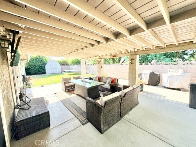 Building Photo - 1418 Isabelita Ct