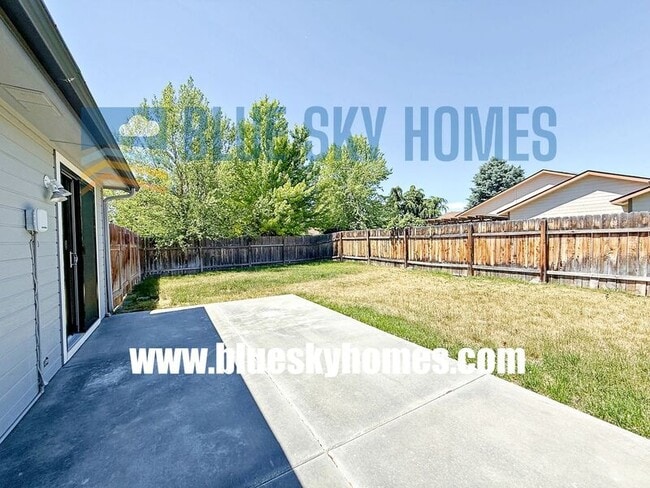 Building Photo - 3828 E Wormwood Ct