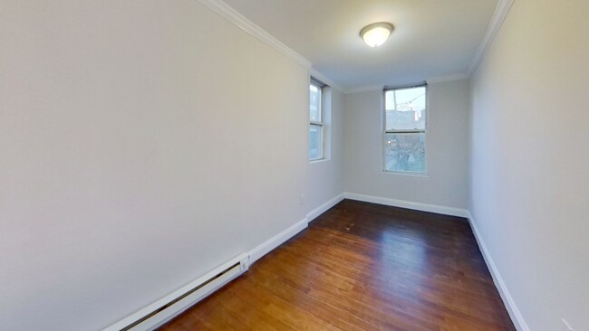 Building Photo - 45 Division St