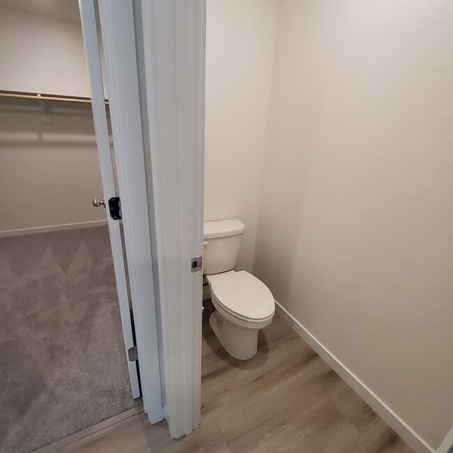 Building Photo - 2209 George Dr